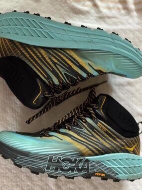 Hoka One One Speedgoat 2 Mid Goretex